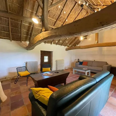 Sejour Authentique En Bourrines Traditionnelles A - Fr-1-426-583 Feriehus