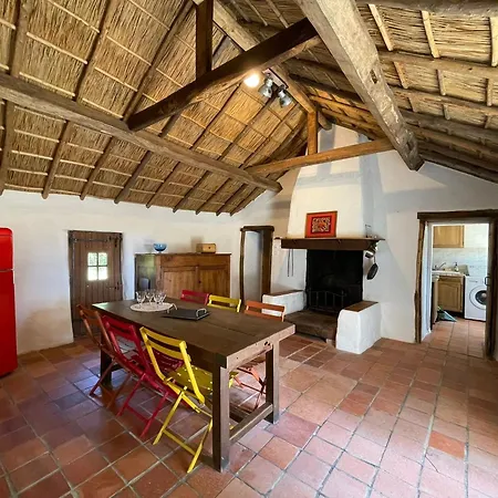 Sejour Authentique En Bourrines Traditionnelles A Country house *